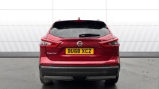 Nissan Qashqai 1.2 DiG-T N-Connecta 5dr Petrol Hatchback